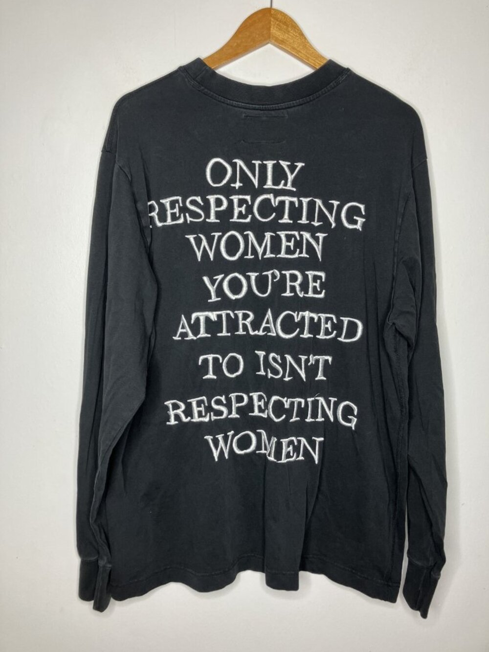 CHNGE Organic Cotton Long Sleeve T-Shirt Mens XL Black Embroidered Respect Women